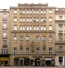 Bangunan Church Pension Praha - Husuv Dum