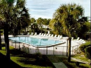 Swimming Pool Regency Express