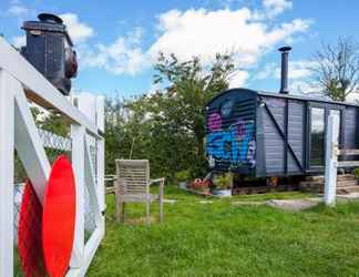 อื่นๆ 2 Skipbridge Farm Shepherds Huts - Campground