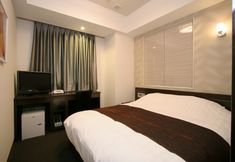 Others 2 Business Hotel Lend