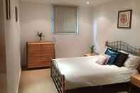 Common Space London Embankment Apartment