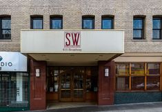 기타 6 SW Hotel – No Resort Fee