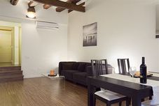 Common Space Ramblas Charm