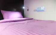 Kamar Tidur 3 Green World Hostel