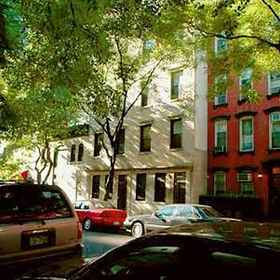 254 East Vacation 1, Hotel Hunters Point Avenue