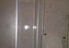 Bilik Mandi dalam Bilik 2 Anlema Hostel