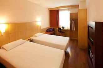 Sảnh chờ 4 ibis Qingdao Donghai