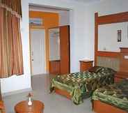 Kamar Tidur 4 Garden Villa Homestay