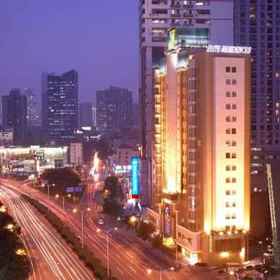 Elite Residence Shanghai 1, Hotel Ji Hotel Shanghai Hongqiao Zhongshan West Rd Branch-Parking Lot