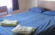 Bilik Tidur 3 BJ's Budget Motor Inn Motel