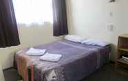 Kamar Tidur 3 BJ's Budget Motor Inn Motel