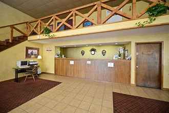 Lobby 4 Americas Best Value Inn