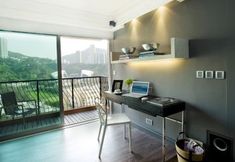 Others 4 V Causeway Bay2