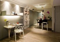 Others 6 V Causeway Bay2