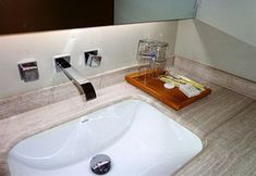 In-room Bathroom 6 The Eight Art Hotel On The Bund