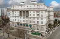 Swimming Pool Adelphi Hotel (formerly Britannia Adelphi)