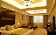 Kamar Tidur 7 Oriental Bund Hotel