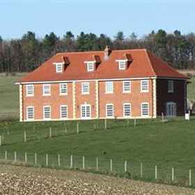 Poulton Grange - B&B 1, Hotel Heytesbury