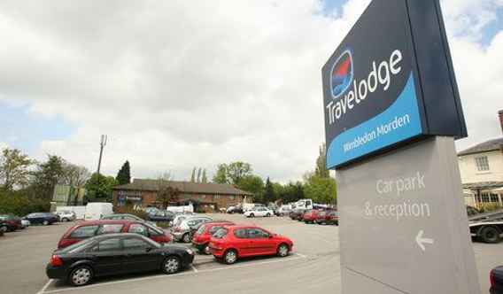 Luar Bangunan 2 Travelodge London Wimbledon Morden