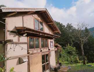 Lainnya 2 Traditional Japanese House with fireplace