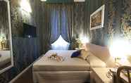 Kamar Tidur 6 Prestige Guest House