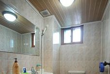 In-room Bathroom Yim's House