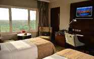 Bedroom 5 Taj Palace Hotel