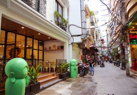 Lainnya Lief Mojo Saigon