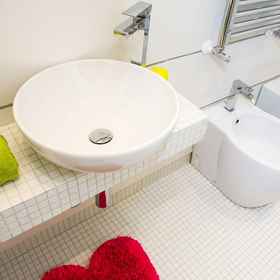 ドムス スパーニャ カポ レ ケース ラグジュアリー スイート 1, バルベリーニ宮国立古典絵画館ホテル