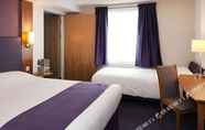 Khác 7 Premier Inn London Ealing