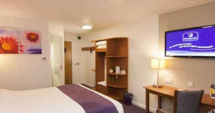 Khác Premier Inn London Ealing