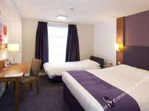 Others 4 Premier Inn London Hanger Lane