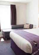 null Premier Inn London Hanger Lane