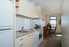 Kamar Tidur 3 Apollo Hotel Auckland