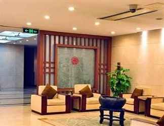 Lobby 2 Suzhou Xinhu Hotel