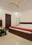 null Hotel Raj Paradise