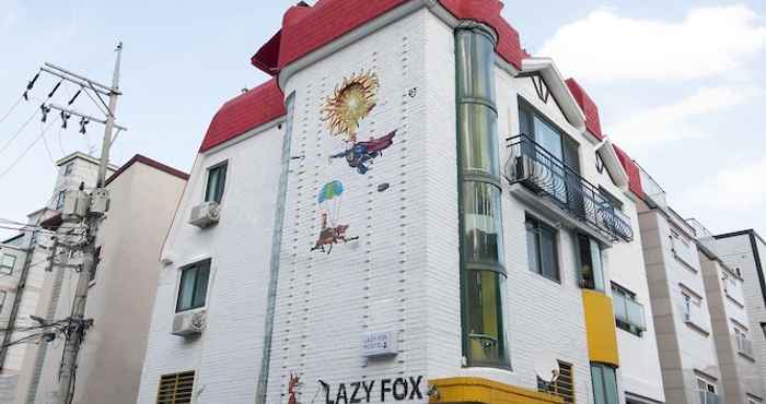 อื่นๆ Lazy Fox Hostel