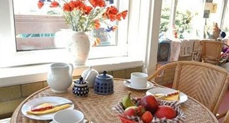 Lain-lain 2 Buckstone B&B