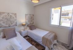 Khác 4 Dama de Noche Penthouse