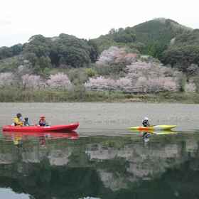 Canoe House Shimanto Hiroba Bungalow Yuyu1 , 飯店西予市