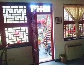 Lobby 2 Templeside Deluxe Hutong Hotel Beijing