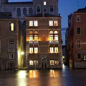 Benzon Apartments 1, 산 사무엘레 광장 호텔