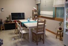 레스토랑 WOOJU HOUSE GUEST HOUSE IN SEOUL