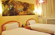 Kamar Tidur 5 Victory Star Inn