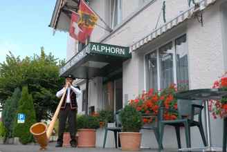 Kamar Tidur 4 Hotel Alphorn