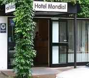 Kamar Tidur 5 Hotel Mondial