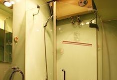 In-room Bathroom 5 Shanghai Abest Hongqiao Xintiandi Apartment