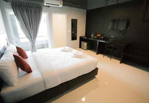 อื่นๆ B-Black Residence