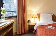 Lobi 2 Aparthotel Adagio Access Paris Tilsitt Champs Elysees