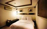 Bilik Tidur 3 Stella Boutique Hotel